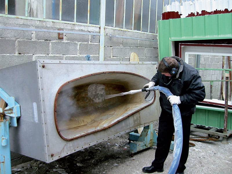 pulizia delle core box con ghiaccio secco